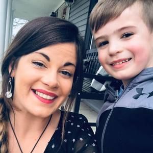 Meet your Posher, Cassandra